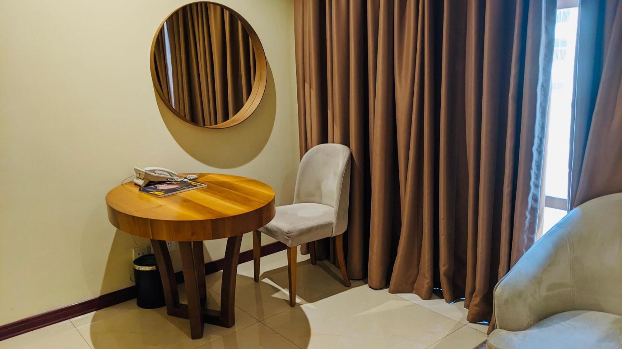 Summerset Continental Hotel Maitama By T E L E Hospitality Abuja Exterior foto
